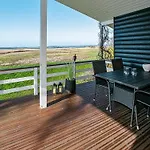 Secluded Retreat By Water - By Traum Casa vacanze