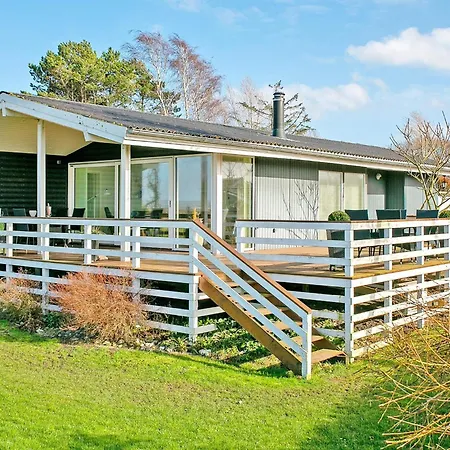 Secluded Retreat By Water - By Traum * Bøjden